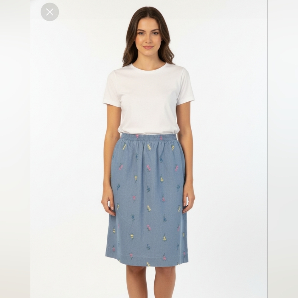 Vintage Orvis Cottagecore Floral Denim Prairie Embroidered Skirt Size XLarge